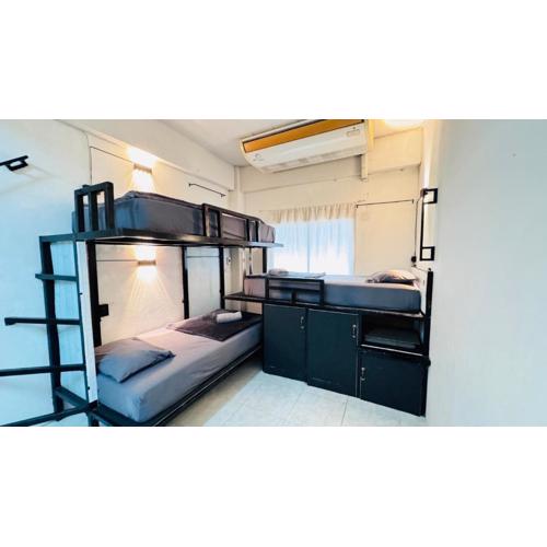 Stay At Moon Hostel Haad Rin