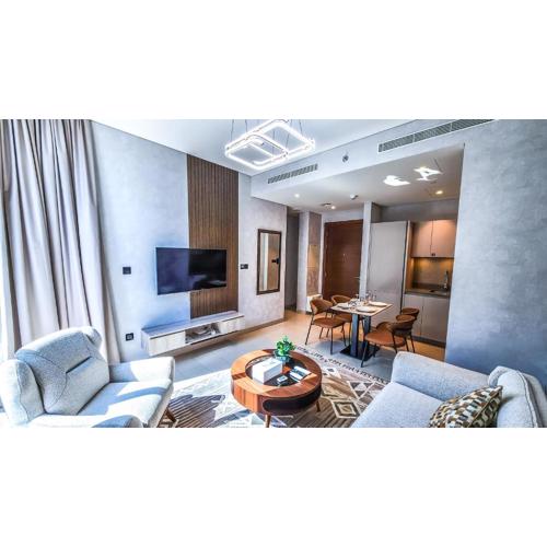 STAY BY LATINEM Luxury 1BR Holiday Home CVR A3002 near Burj Khalifa