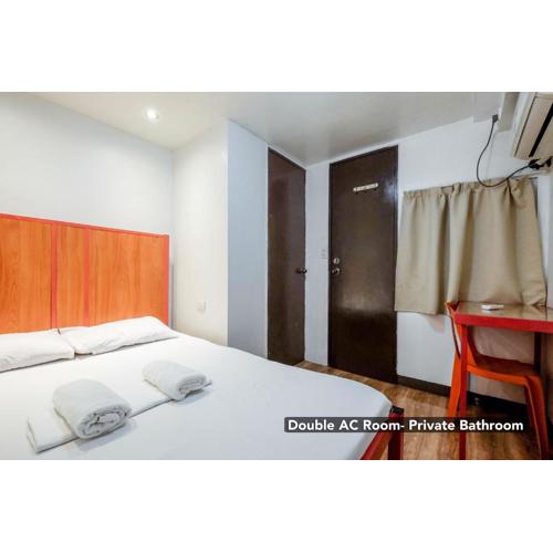 Stay Malate (Wanderers Guest House)