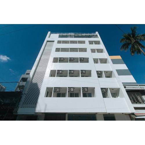 Stay Manila Hotel by RedDoorz