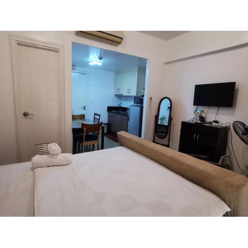 Staycation @150 Newport pasay city