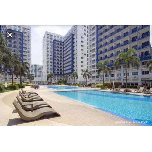 Staycation at Sea Residences Suite B1202