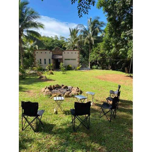 Staycation Bungalow at a Mountain Farm in Bataan