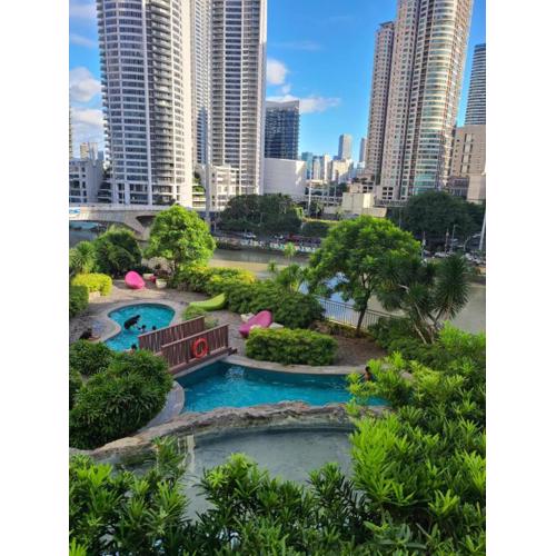 Staycation in Mandaluyong near Makati and BGC