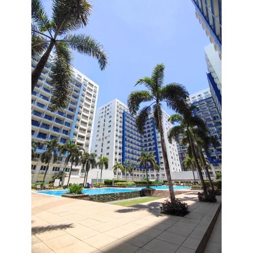 Staycationsite at Sea Residences