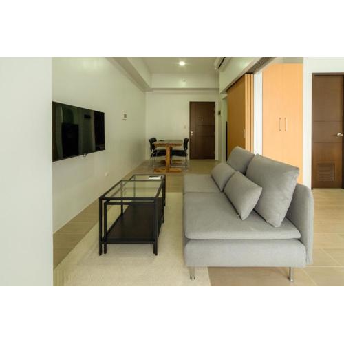 StayHere Skandanavian Designed 1BR in Greenbelt