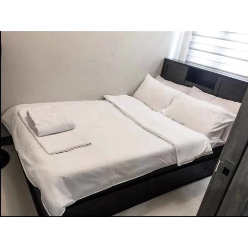 StayInMyCondo - 8th Condo in Pasay near NAIA Airport, MOA Pasay