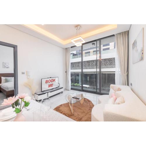 StayShort - Arjan Apartment sleeps 3 with Private Balcony!