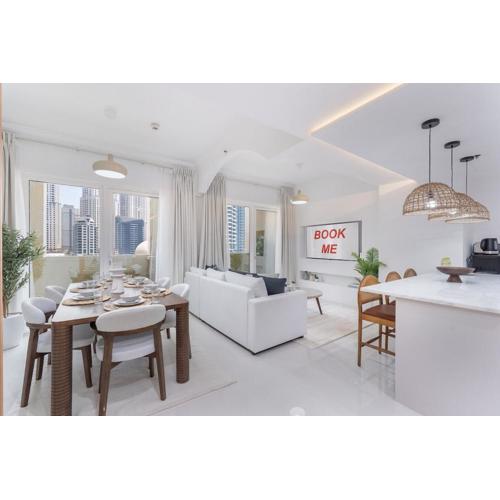 StayShort - Charming and Cozy 2BR Stay in Dubai Marina