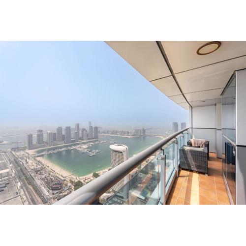 StayShort - Elegant 2 bed in Marina Sleeps 4 with Palm Views