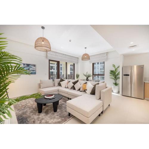 StayShort - Elegant 4-Bedroom Apartment perfect for families in Dubai Creek Harbour