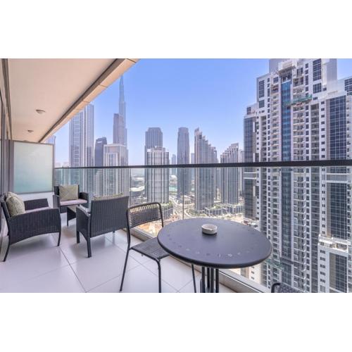 StayShort - Modern 2BR apartment perfect for 4 in Business Bay