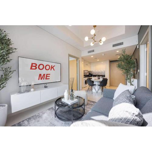 StayShort - Modern Luxe 2BR in Business Bay