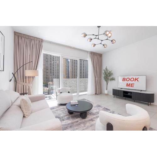 StayShort - Situated On the Famous JBR With Direct Beach Access