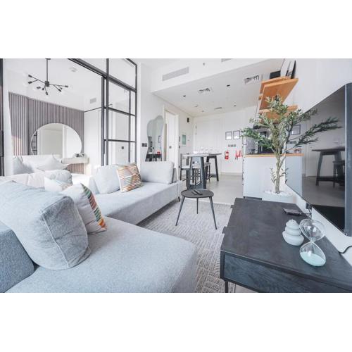 StayShort - Soothing Studio Apartment in Collective Tower at Dubai Hills