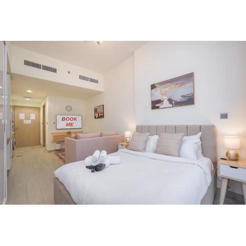 StayShort - Stylish Studio Retreat in Riviera 33 Near Downtown