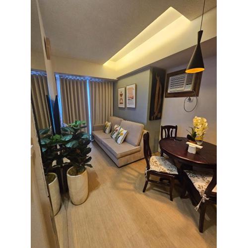 Steff's Condo 1708 one bedroom