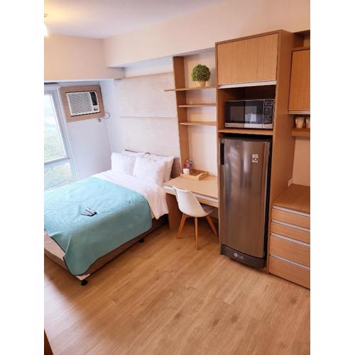 Steff's Condo 1805 at Centrio Tower