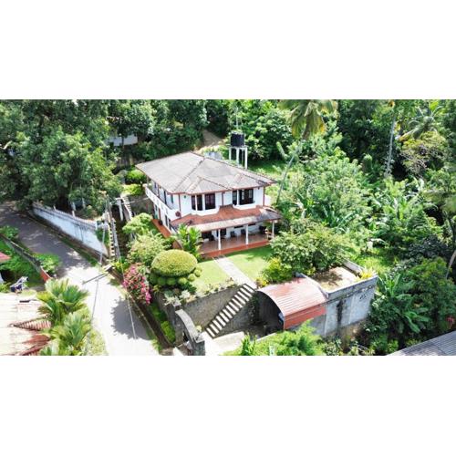 Stone Arch Villa A Timeless Retreat with a Free Kandy Lake Boat Tour