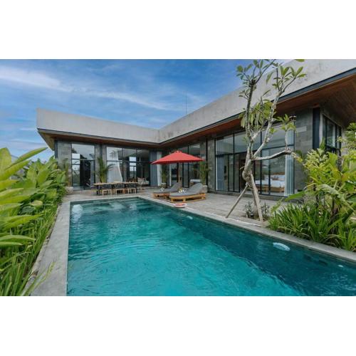 Stone Villa by Joshua District