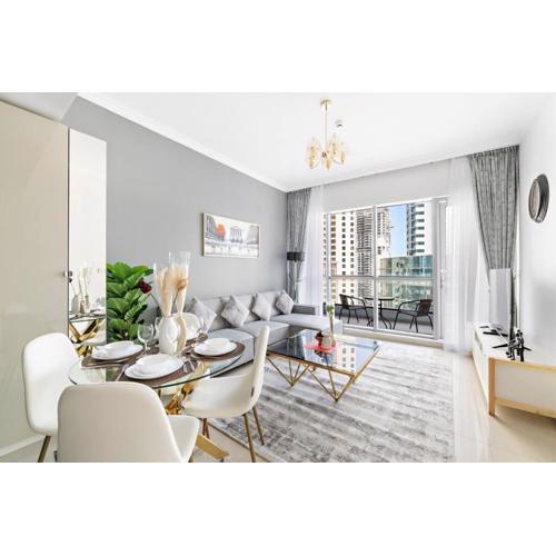 StoneTree - Elegant 1BR with Amazing Building Facilities
