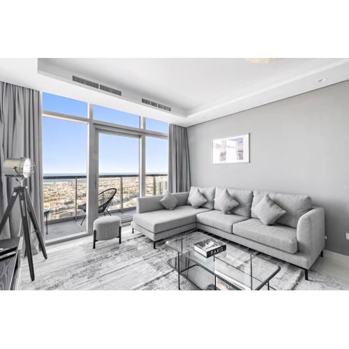 StoneTree - Paramount Tower Hotel&Residences 3 BR - Sea View and Infinity Pool