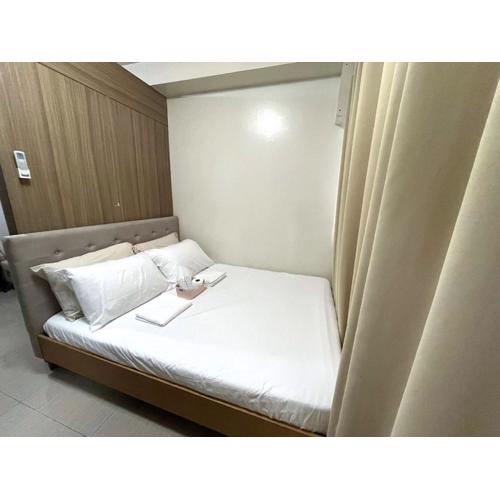 Straightforward 1 BR Shore 2 Residences near MOA NAIA PICC