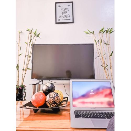 Strategic and Complete! - steps from Session Rd