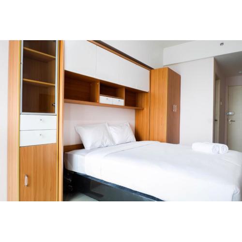 Strategic Studio Apartment at Orchard Mansion Supermall By Travelio