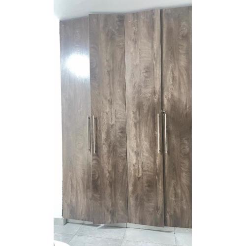 Strawberry apartments