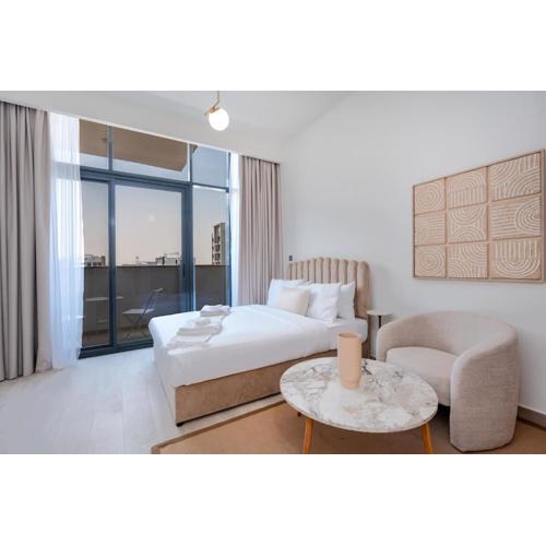 Studio - 12 min downtown - Pool - Azizi Riviera