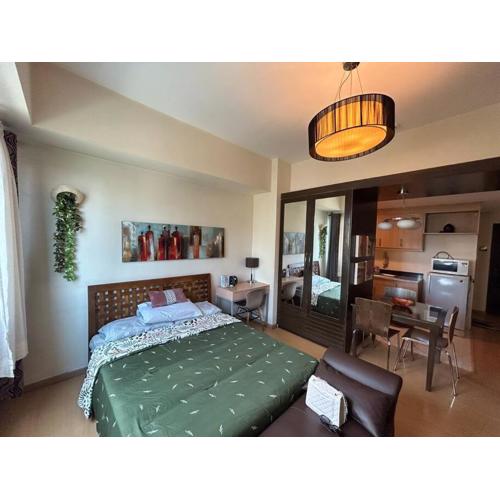 Studio Apartment in BGC The Fort