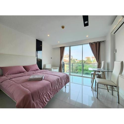 Studio apartment in nice