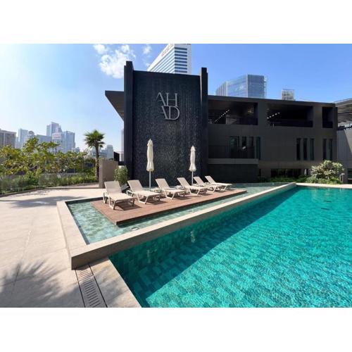 Studio Apartment Near downtown Dubai