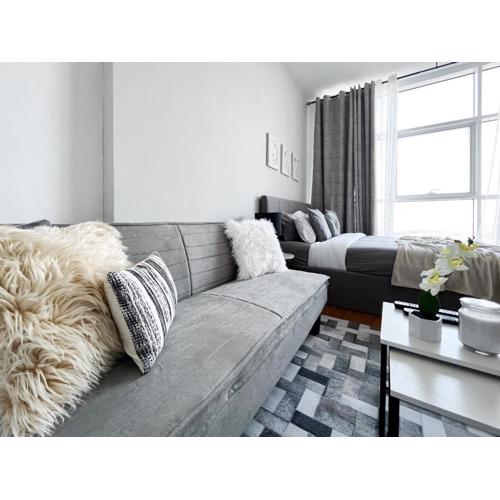 Studio Apt w Modern Amenities in Prime Location