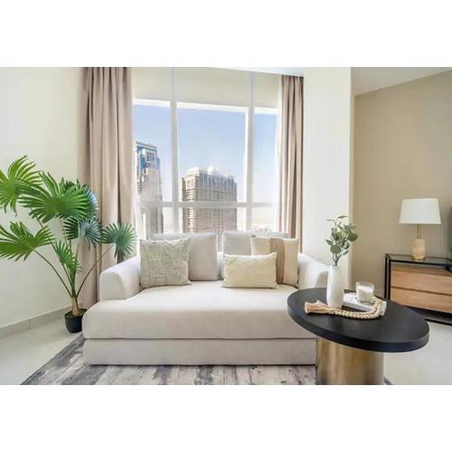 Studio Apt with canal and sea views close to metro