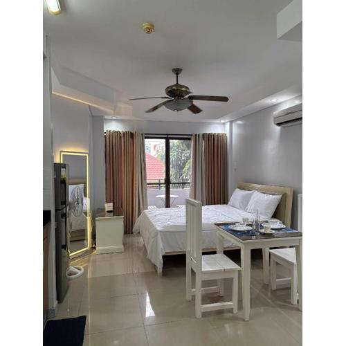 Studio condo near SM Clark, clark, & clark airport