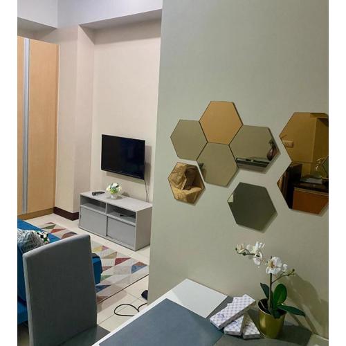 studio flat at 101 Newport Boulevard