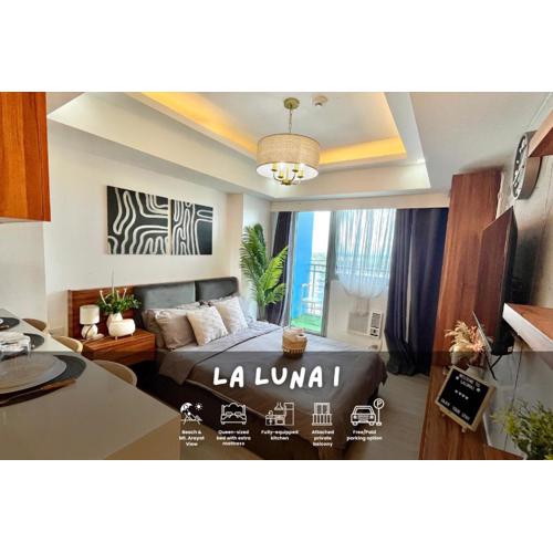 Studio for Couples with Mt Arayat View with Netflix, Karaoke & Boardgames