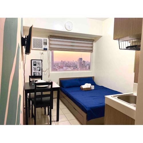 Studio in the Metro I Near MRT I WiFi