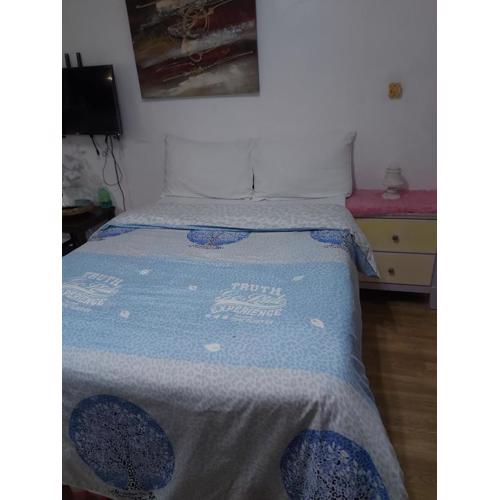 Studio room transient