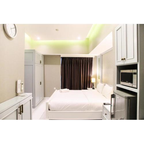 Studio Room with City View Casa De Parco Apartment By Travelio