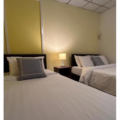 Studio Room with private kitchen and Bathroom