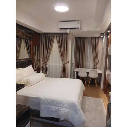 Studio Tamansari Skylounge Mks