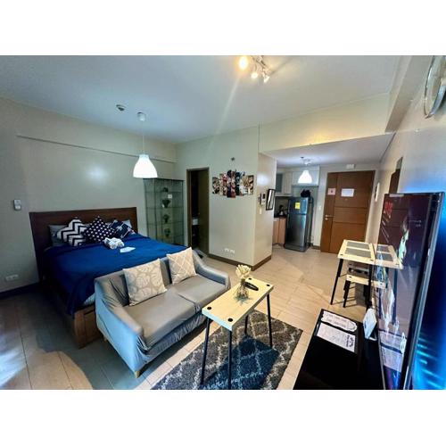 Studio Unit Across NAIA T3 Airport MNL