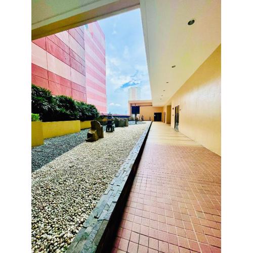 Studio Unit at Grand Riviera Suites in front of US Embassy