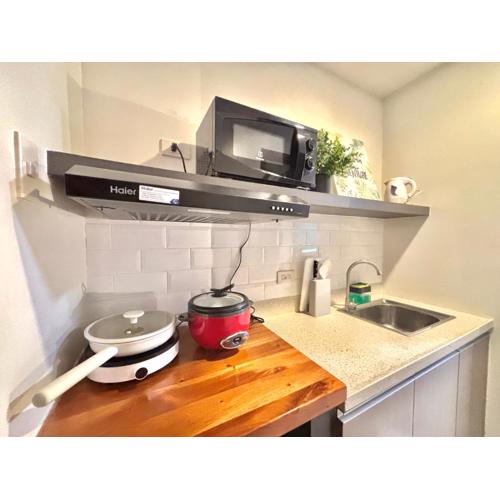 Studio Unit in Horizons 101