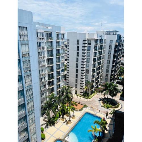 Studio Unit in One Palm Tree Villas across NAIA Terminal 3