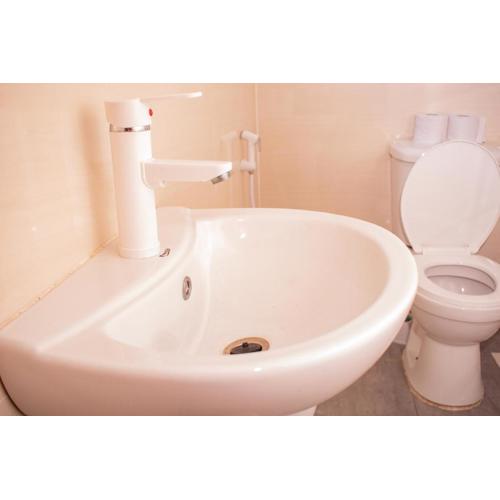 Studio with Ac-3mins from the beach