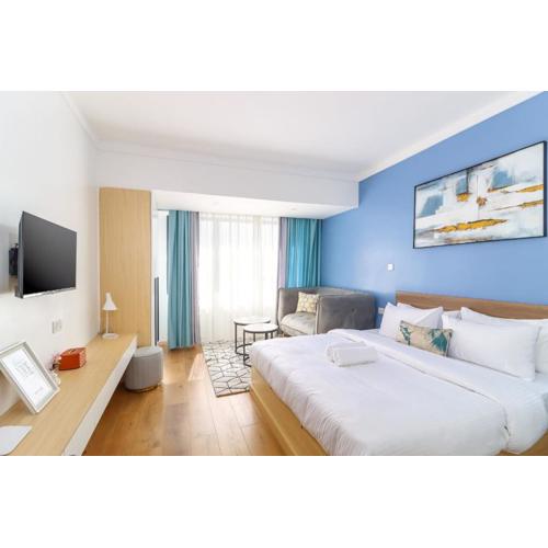 Studio with Pool&Gym Upperhill